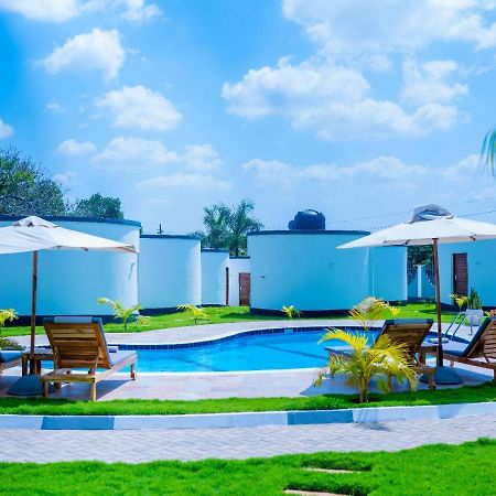 Homeland Bro Dar es Salaam Bagian luar foto