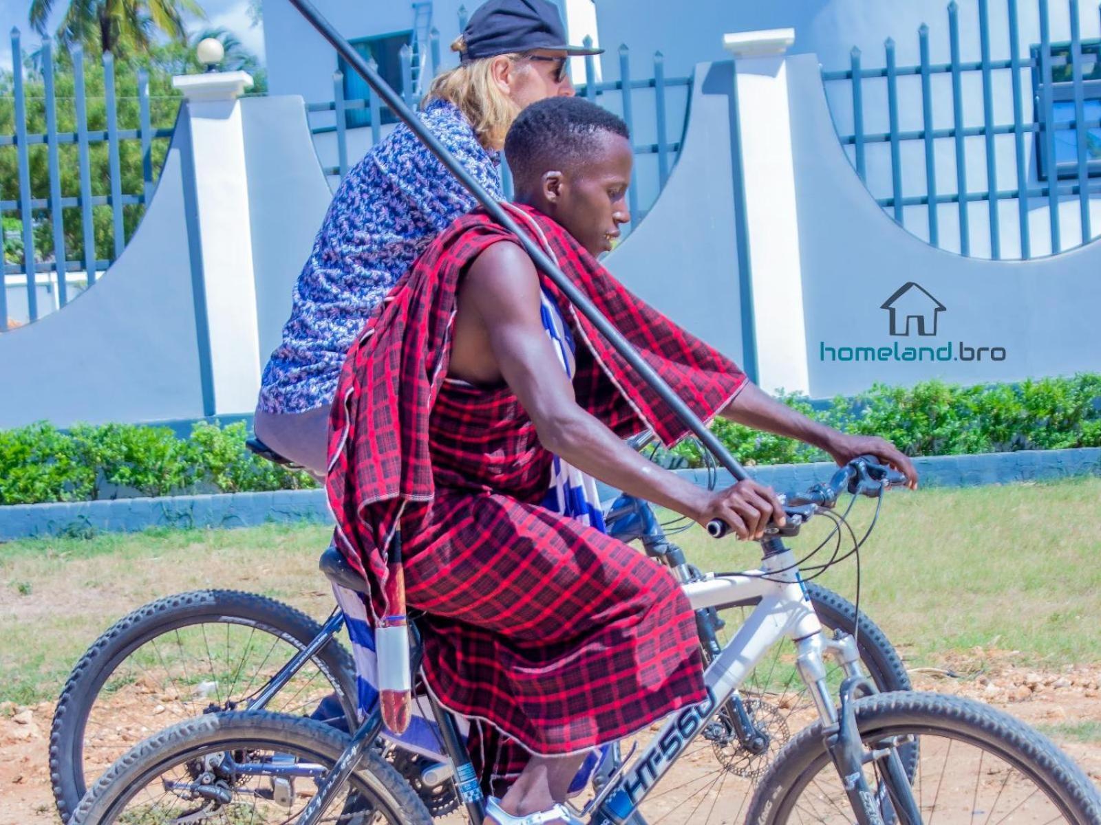 Homeland Bro Dar es Salaam Bagian luar foto